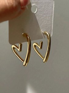 Minimalist Heart Shape Earrings in Stainless Steel – Gold Modern Open Heart