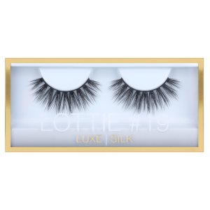 Huda Beauty Luxe Silk Lashes – Lottie #19 (Triple-Stacked Volume & Length)