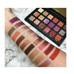 Huda Beauty Desert Dusk Eyeshadow Palette – 18 Vibrant Shades
