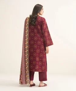 Sapphire 3 Piece Printed Khaddar Suit